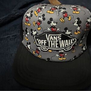 Vans Black Mesh Snapback Hat